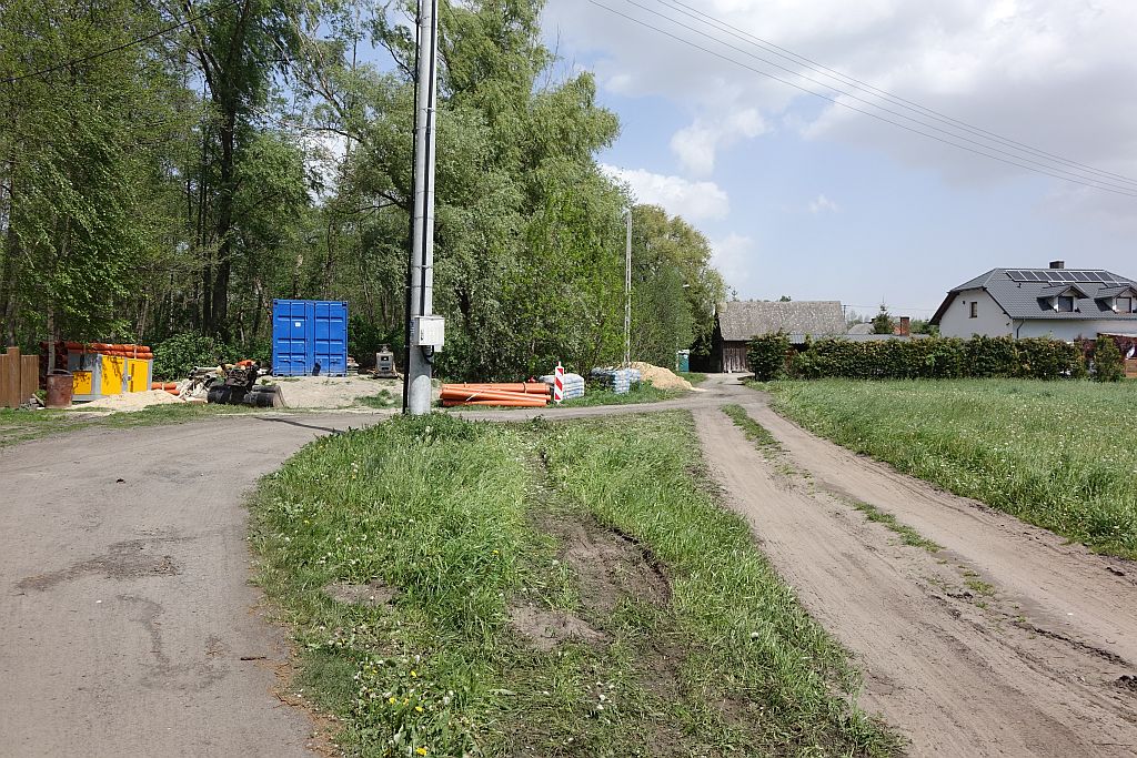 Rozpoczęto budowę kanalizacji przy ulicy Wiejskiej w Grodźcu! - zdjęcie 6