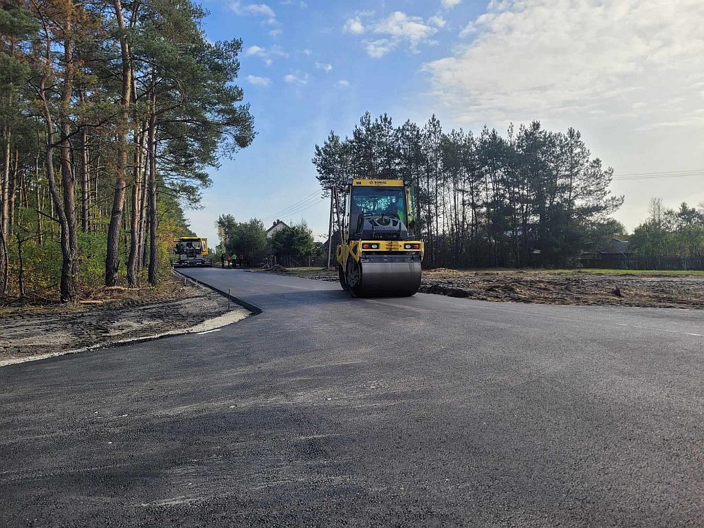 Przebudowa drogi gminnej nr G489039P w Nowych Grądach - zdjęcie 1