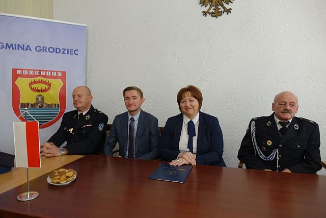 002 2018.12.30 przekazanie sprzetu male