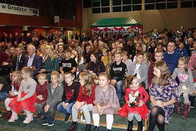 Kiermasz i Koncert Świąteczny 2019_1