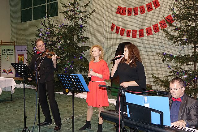 Kiermasz i Koncert Świąteczny 2019_6