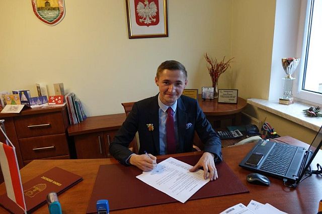 podpisanie umowy male