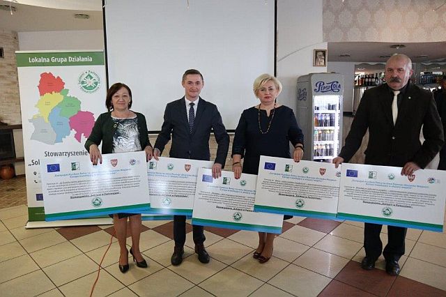 Współpraca między Gminą Grodziec a Stowarzyszeniem „Solidarni w Partnerstwie" - zdjęcie