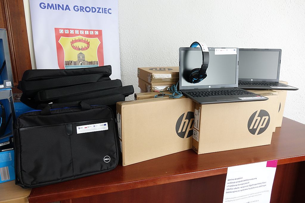 Komputery dla uczniów - zdjęcie 3