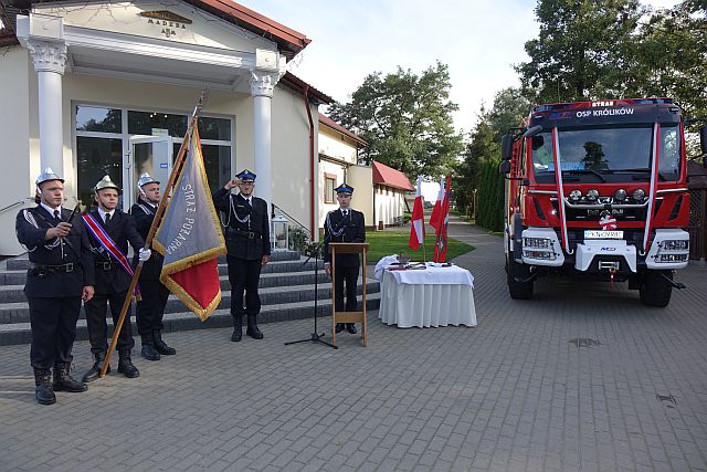 OSP Królików z nowym wozem bojowym - zdjęcie 2
