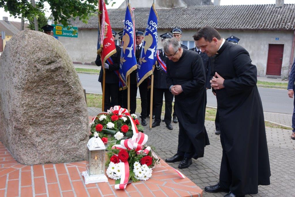 Ku pamięci Ks. Abpa Bronisława Dąbrowskiego - zdjęcie 8