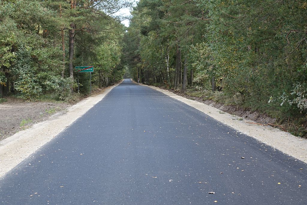 Przebudowa drogi w Starej Ciswicy