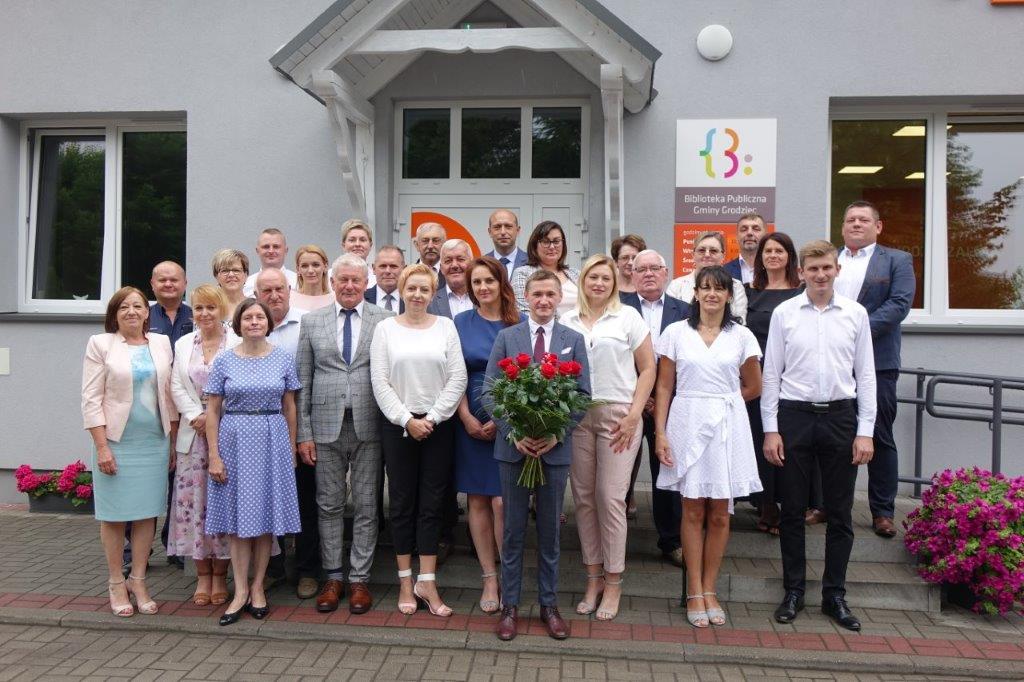 GRODZIEC. Inwestycyjnie coraz lepsi! - zdjęcie 1