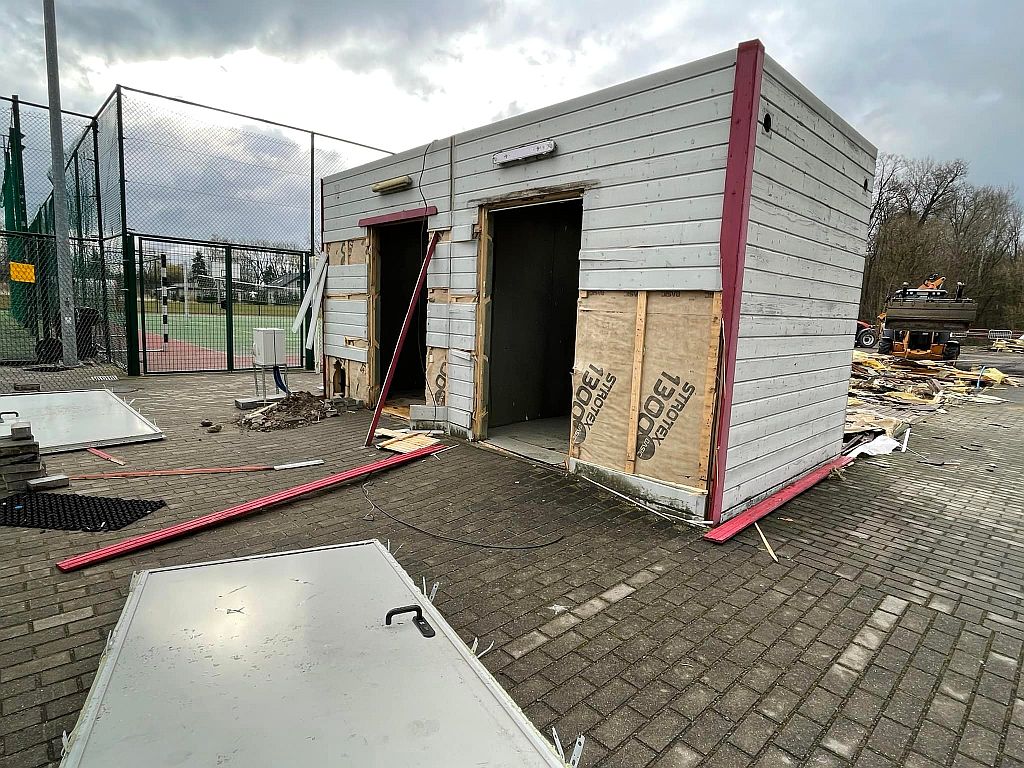 Modernizacja kompleksu sportowego w Grodźcu i przebudowa boiska w Królikowie - zdjęcia 2