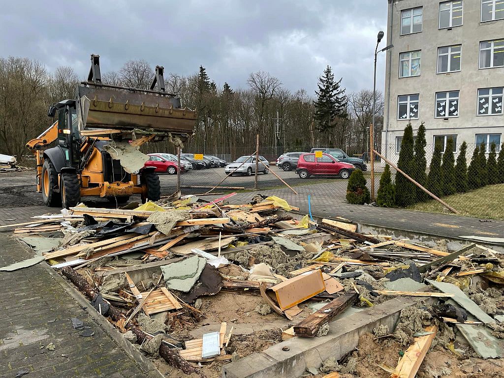 Modernizacja kompleksu sportowego w Grodźcu i przebudowa boiska w Królikowie - zdjęcia 3