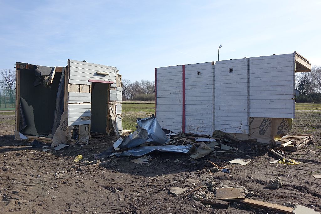 Modernizacja kompleksu sportowego w Grodźcu i przebudowa boiska w Królikowie - zdjęcia 4