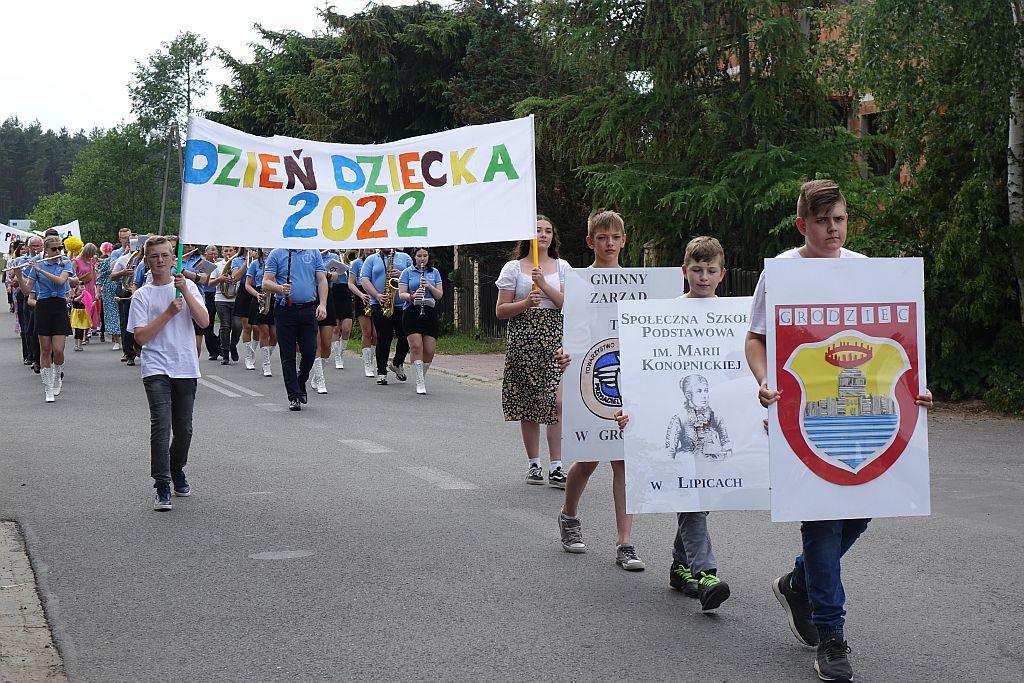 Kolorowy i radosny – profilaktyczny Dzień Dziecka w Lipicach - zdjęcie 2