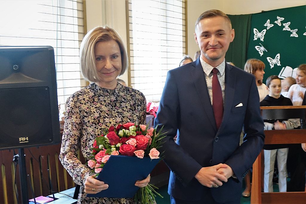 Nagrody dla nauczycieli z okazji Dnia Edukacji Narodowej - zdjęcie 2
