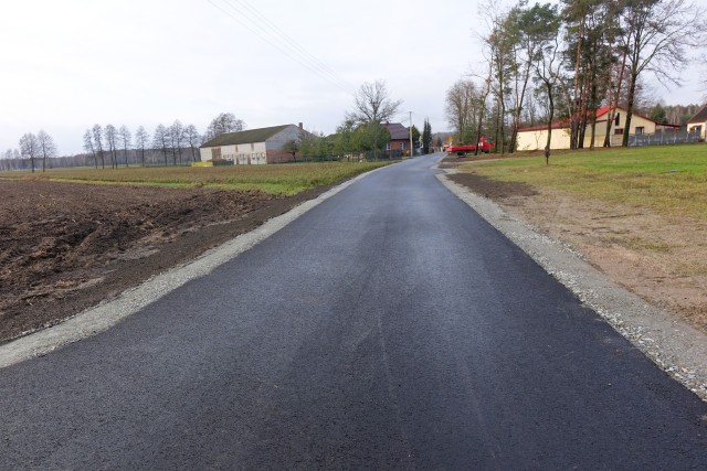 Przebudowa drogi nr G489001P w Czarnymbrodzie (etap 3) - zdjęcie 2