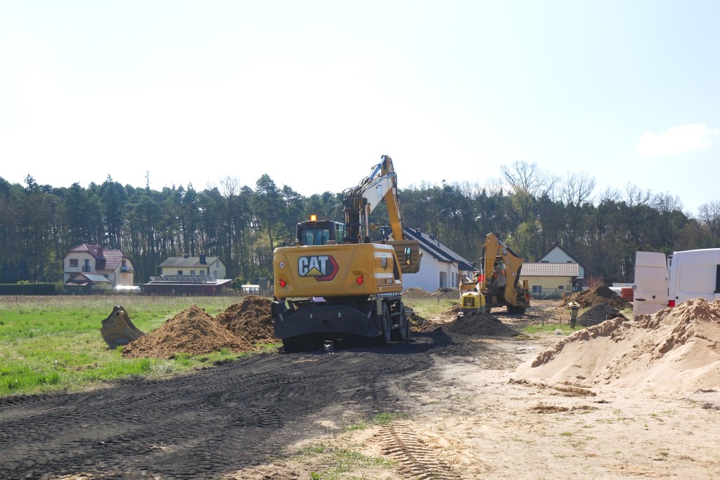 Budowy kanalizacji sanitarnej w Grodźcu ciąg dalszy - zdjęcie 2