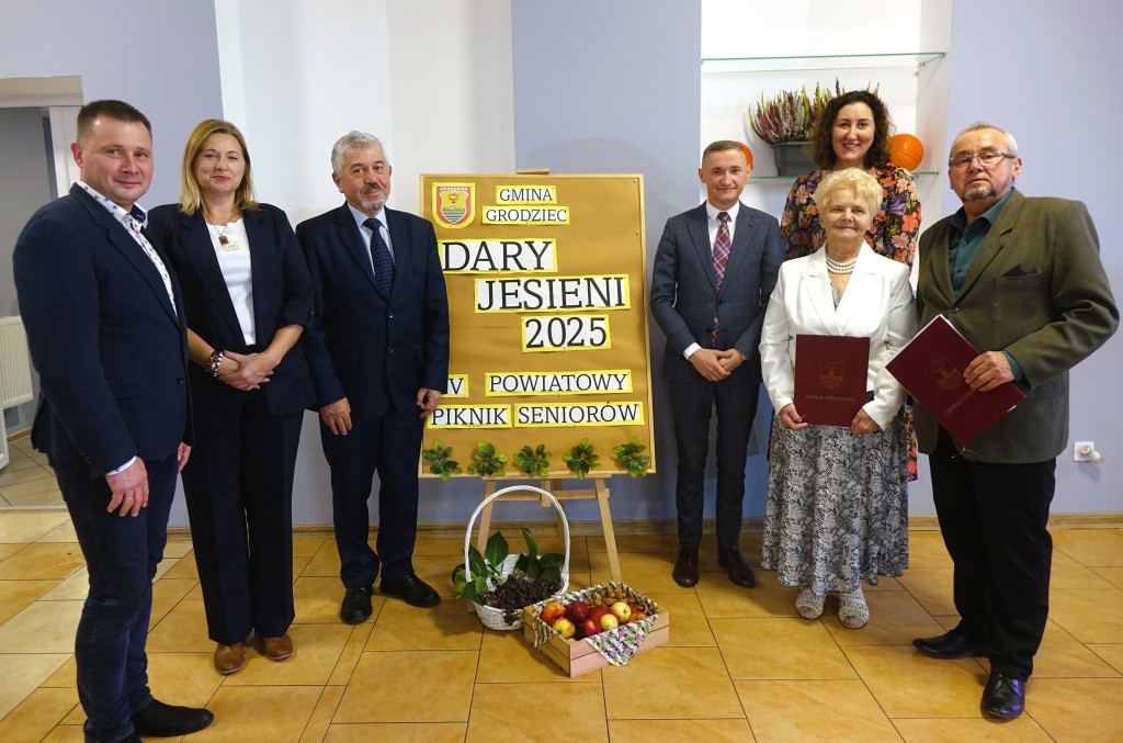 Piknik seniorów – czas radości i integracji - zdjęcie 3