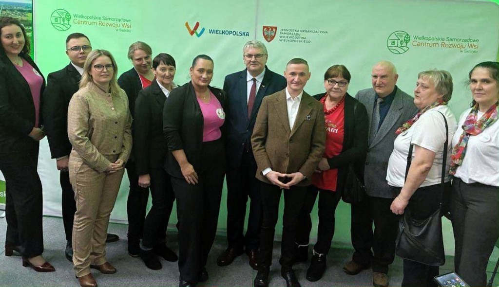 II Wielkopolskie Samorządowe Forum Kół Gospodyń Wiejskich Powiatu Konińskiego - zdjęcie 1