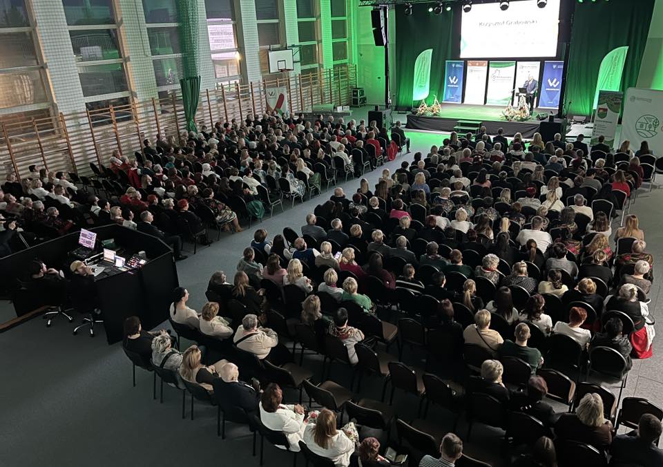 II Wielkopolskie Samorządowe Forum Kół Gospodyń Wiejskich Powiatu Konińskiego - zdjęcie 2