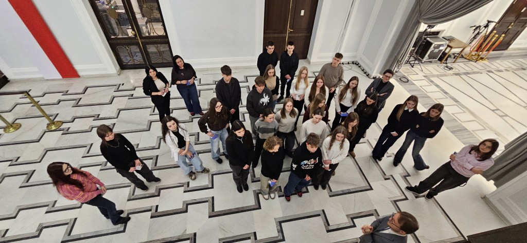 Młodzi liderzy z Aglomeracji Konińskiej w Warszawie na intensywnej wizycie studyjnej - zdjęcie 4