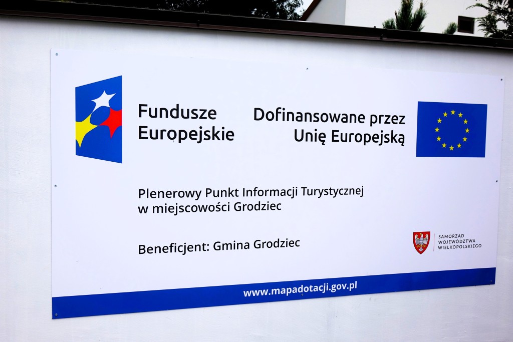 Plenerowy Punkt Informacji Turystycznej już służy mieszkańcom i turystom - zdjęcie 13