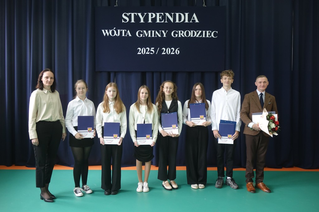 6. edycja stypendiów i nagród wójta za rok szkolny 2025/2026 - zdjęcie 1